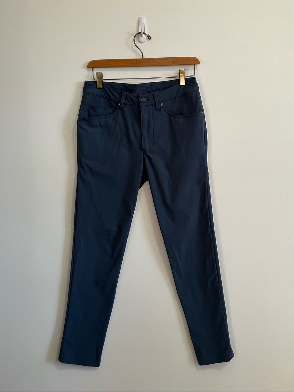 Lululemon ABC Pant Slim 30" *Warpstreme
Iron Blue - Picture 3 of 11